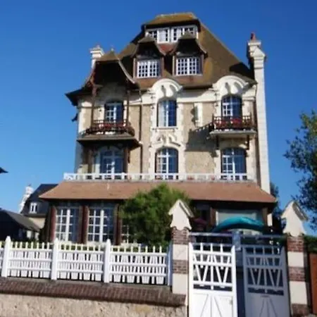 Les Embruns - Plein Ciel - 3eme Etage Apartmán Deauville